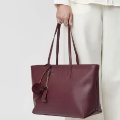 Audrey Shopper