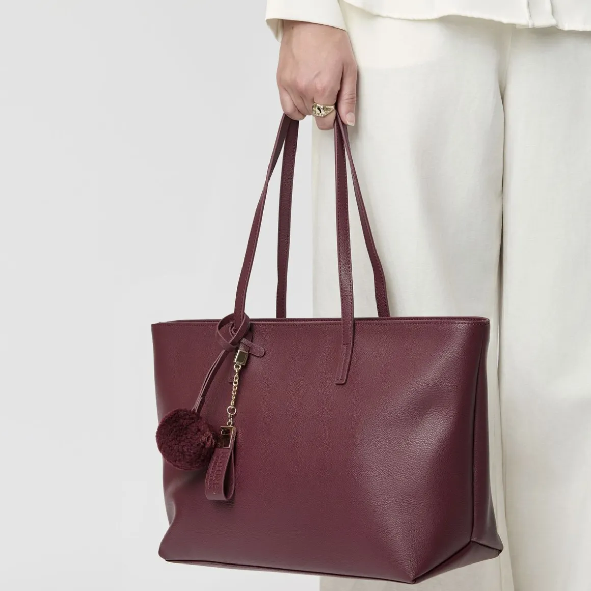 Audrey Shopper