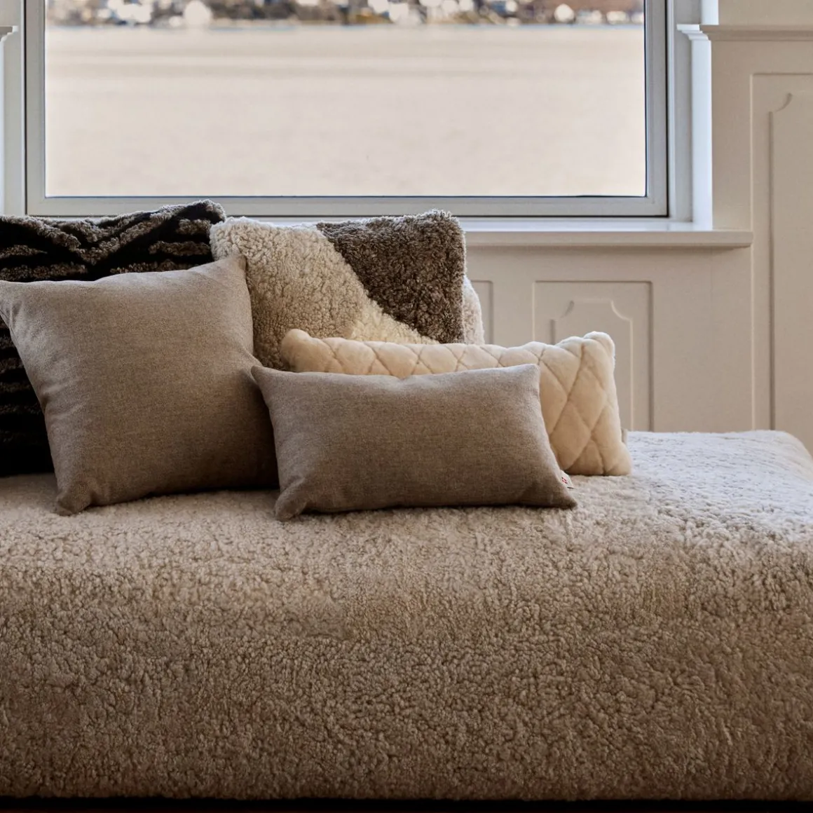 Classic Collection | Uldpude | Dobbeltsidet | 52x52 cm | 34x52 cm