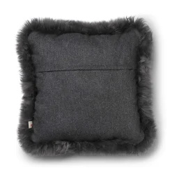 Classic Collection | Uldpude | Langhåret | Dobbeltsidet | 52x52 cm | 34x52 cm