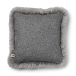Classic Collection | Uldpude | Langhåret | 52x52 cm | 34x52 cm