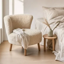 Emil Lounge Chair | Korthåret