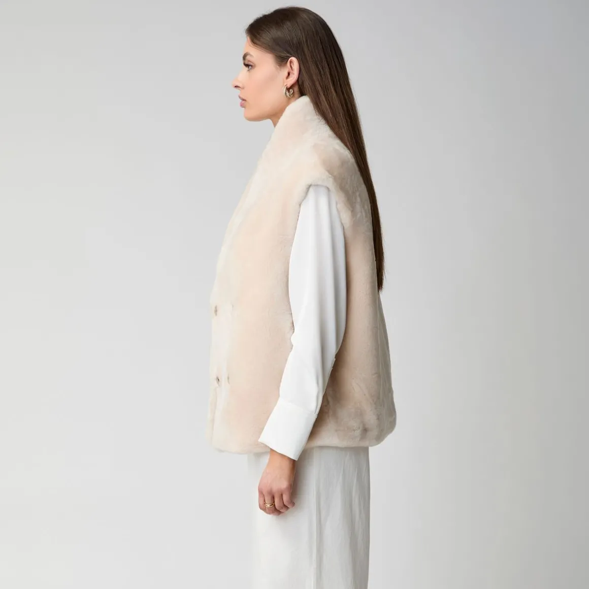 Lorena Vest
