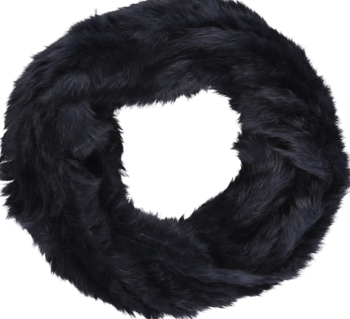Lydia Collar