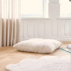 Maxi Float Pude | Korthåret | New Zealand | Dobbeltsidet | 90x90 cm