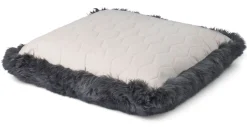 Maxi Float Pude | Langhåret | New Zealand | 90x90 cm