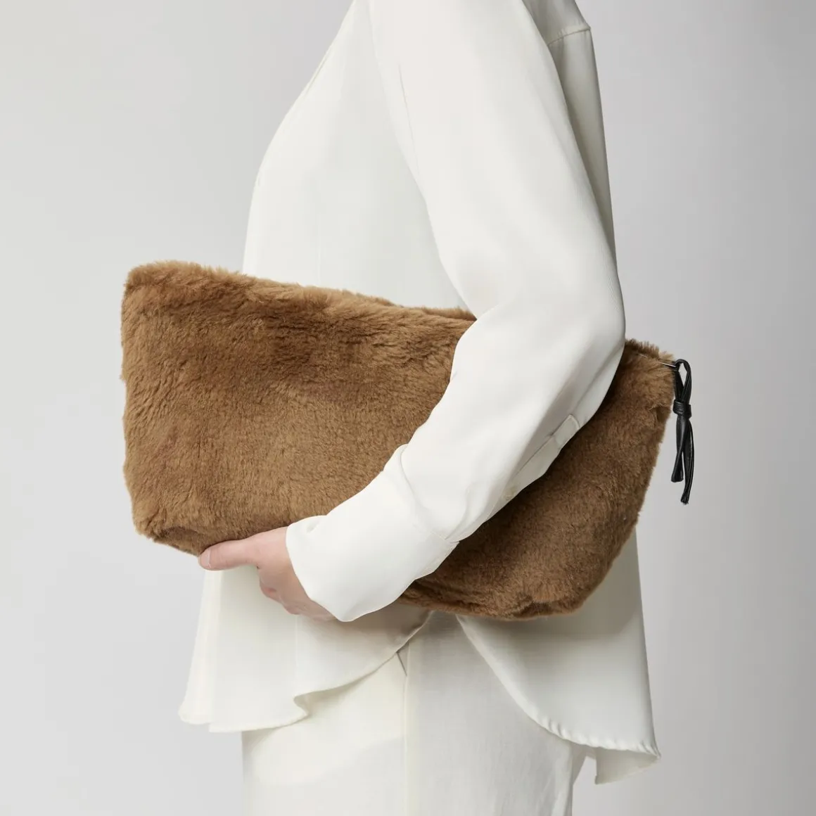 Maxi Havana Clutch