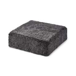 Puf | Korthåret | New Zealand | 40x40x13 cm