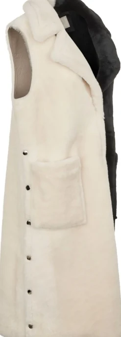 Raelynn Vest