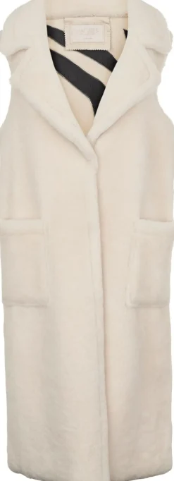 Raelynn Vest
