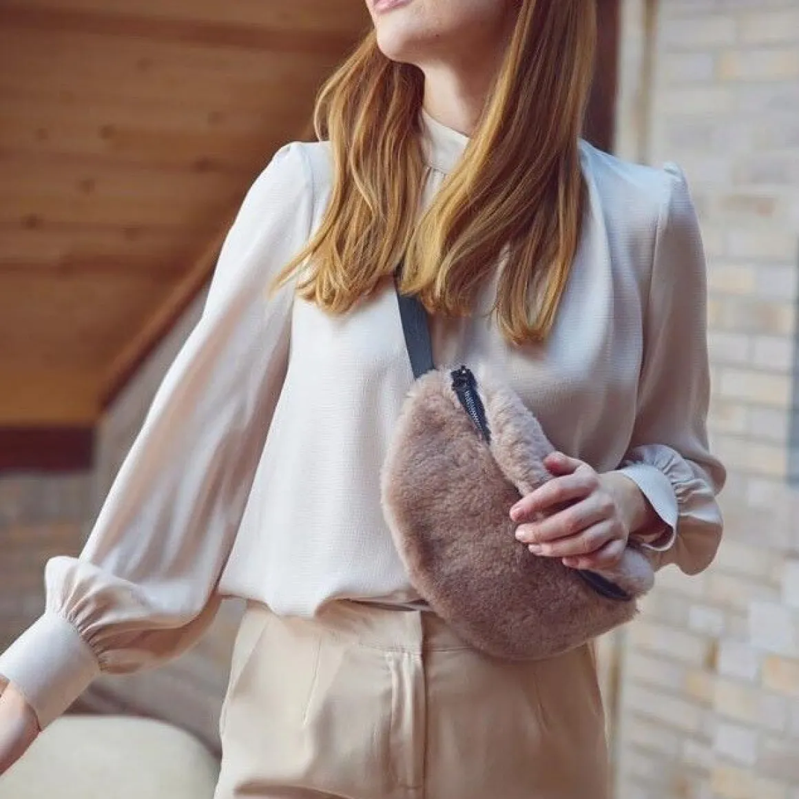Saki Bæltetaske