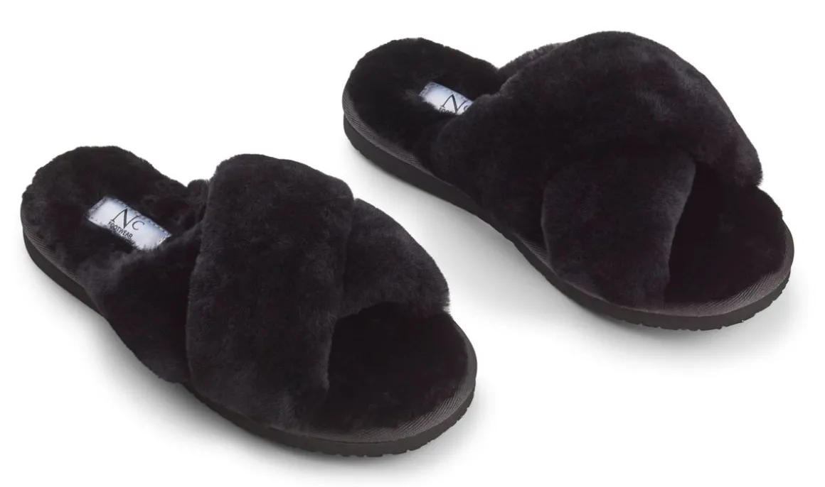 Slipper Cross