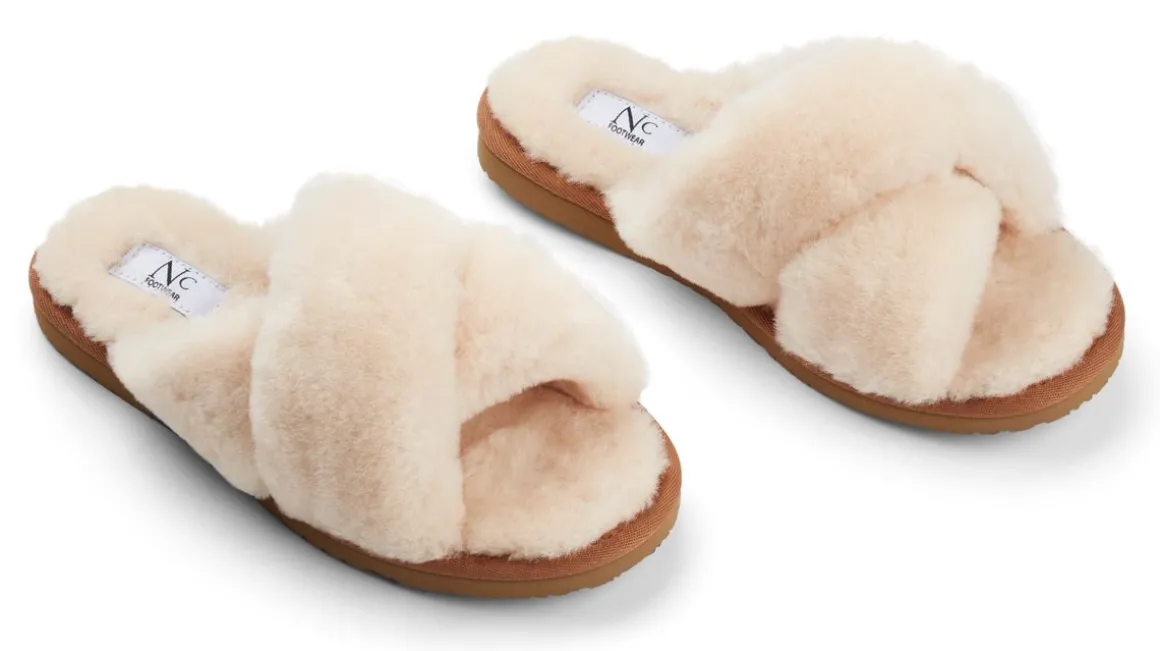 Slipper Cross
